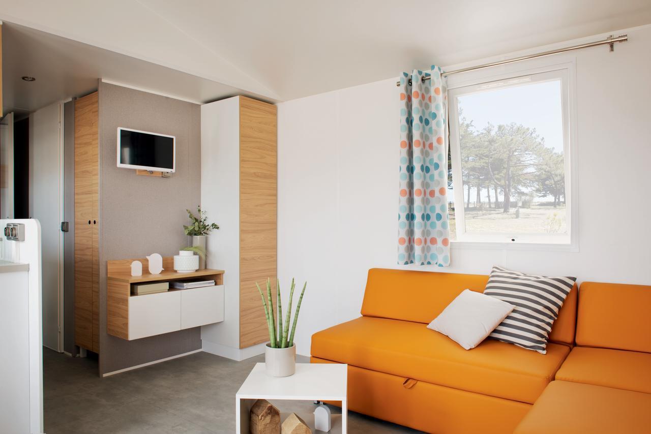 Hôtel Camping Le Dauphin à Saint-Georges-de-Didonne Extérieur photo